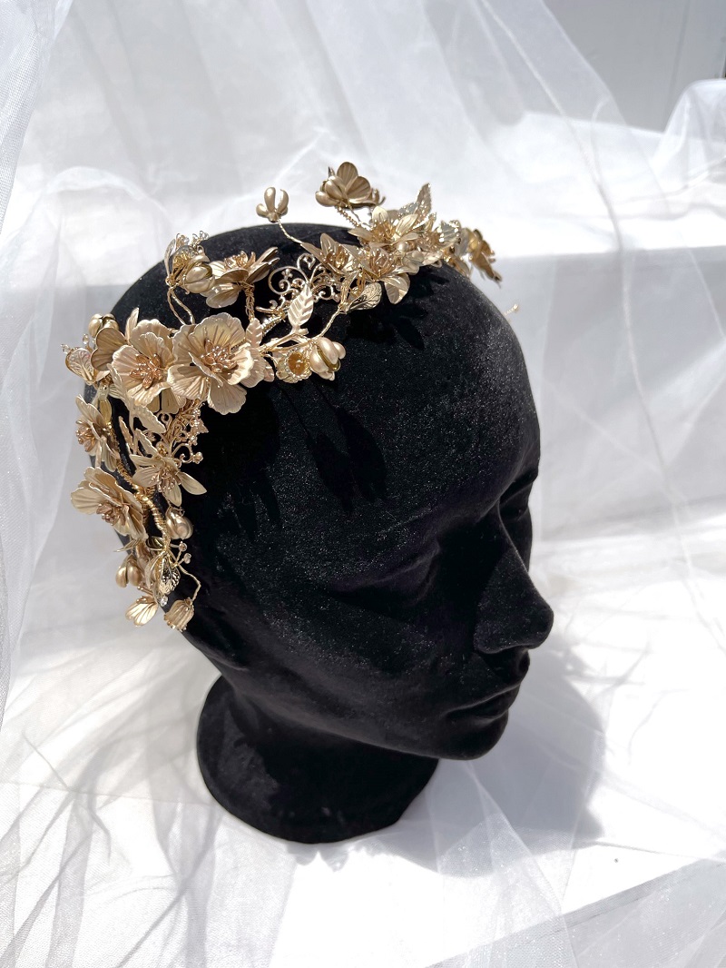 Handcrafted bridal hairband